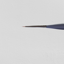 Load image into Gallery viewer, LUMINE PETITE DETAIL BRUSH