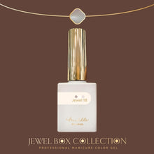 Load image into Gallery viewer, MIDDLE BY RUYIYA - JEWEL BOX COLLECTION