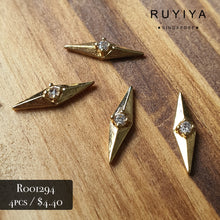 Load image into Gallery viewer, GOLD SKINNY DIAMOND WITH CRYSTAL R001294