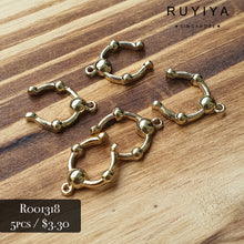 Load image into Gallery viewer, GOLD SKINNY DOOR KNOCKER R001318