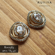 Load image into Gallery viewer, GOLD EYE OF THE STORM CRYSTAL CHARM R001383