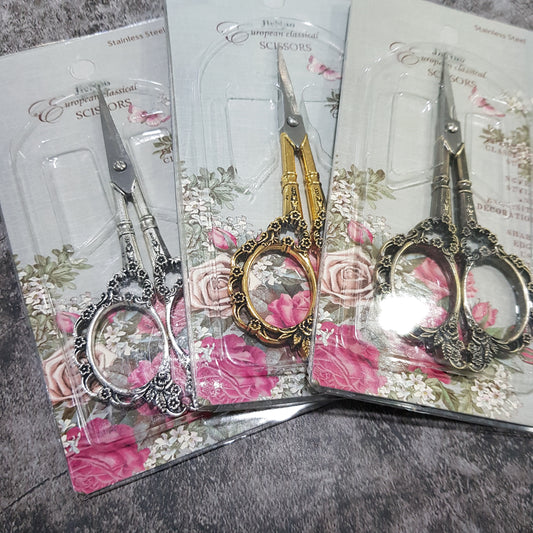 ANTIQUE CRAFT SCISSORS