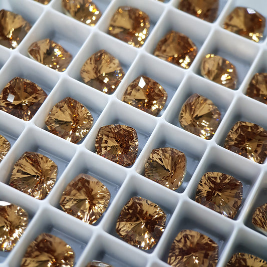 SWAROVSKI 4460 MYSTIC SQUARE LIGHT COLORADO TOPAZ