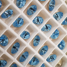 Load image into Gallery viewer, SWAROVSKI 4160 MYSTIC OVAL AQUAMARINE