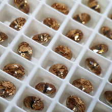 Load image into Gallery viewer, SWAROVSKI 4160 MYSTIC OVAL LIGHT COLORADO TOPAZ