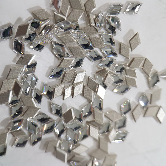 SWAROVSKI 2773 DIAMOND SHAPE FLAT BACK CLEAR
