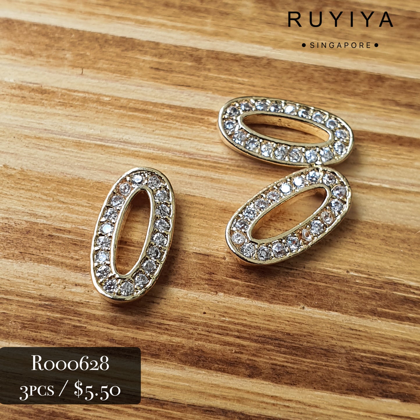 GOLD DUAL FRAME OVAL CHARM R000628