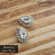 Load image into Gallery viewer, GOLD SMALL TEAR DROP CRYSTAL CHARM R000724