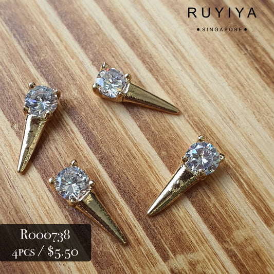 GOLD CRYSTAL RIVET CHARM R000738