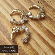 Load image into Gallery viewer, GOLD BEJEWELED CRESCENT MOON CHARM R000988