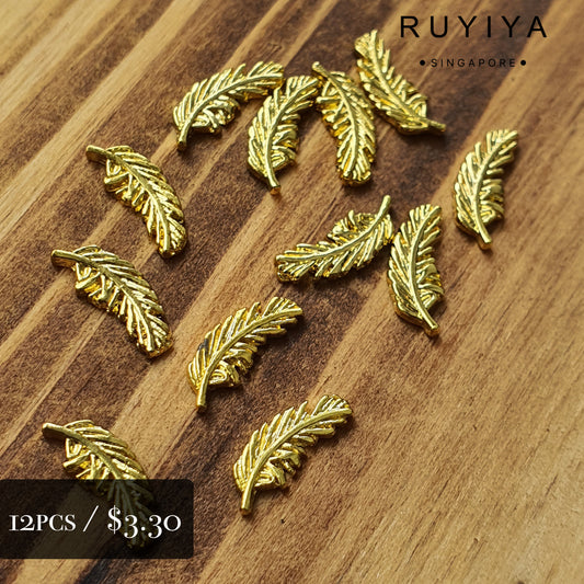 GOLD ANGEL FEATHER CHARM R001652