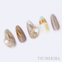 Load image into Gallery viewer, TSUMEKIRA EFFRONTEE KYOKO × MISS BEAUTE GOLD | SG-EFK-103