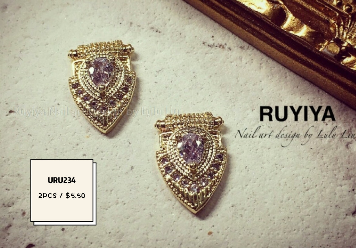 GOLD MAGNIFICENT ZIRCON SHIELD URU234