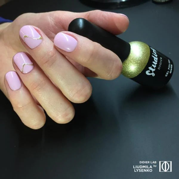 DIDIER STUDIOS - POWDER MY NOSE #012