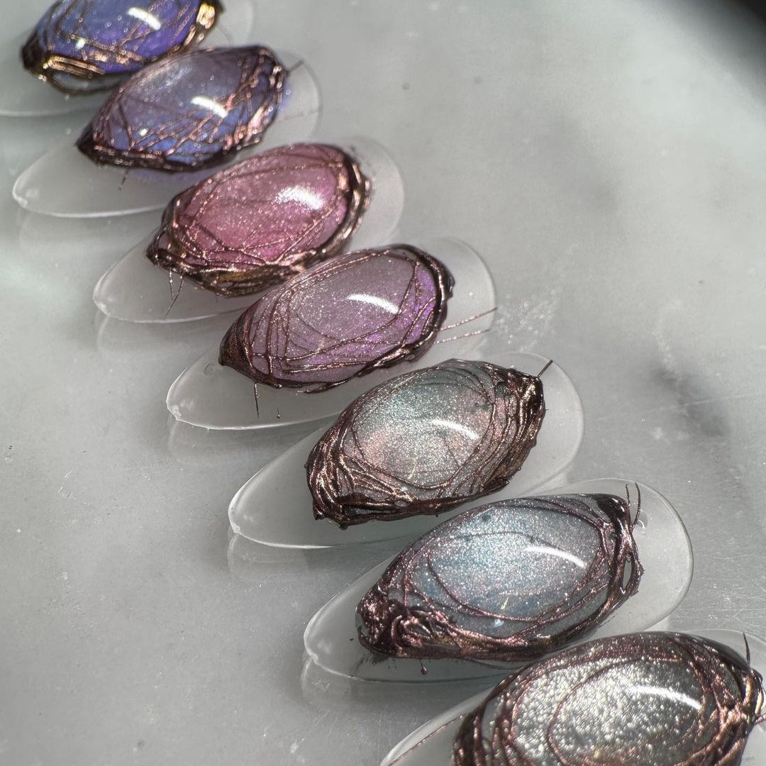 MIDDLE BY RUYIYA - SHIMMER CAT EYE GEL SET