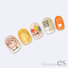 Load image into Gallery viewer, TSUMEKIRA 【ES】HAND DRAWN HEARTS WHITE | ES-THE-001
