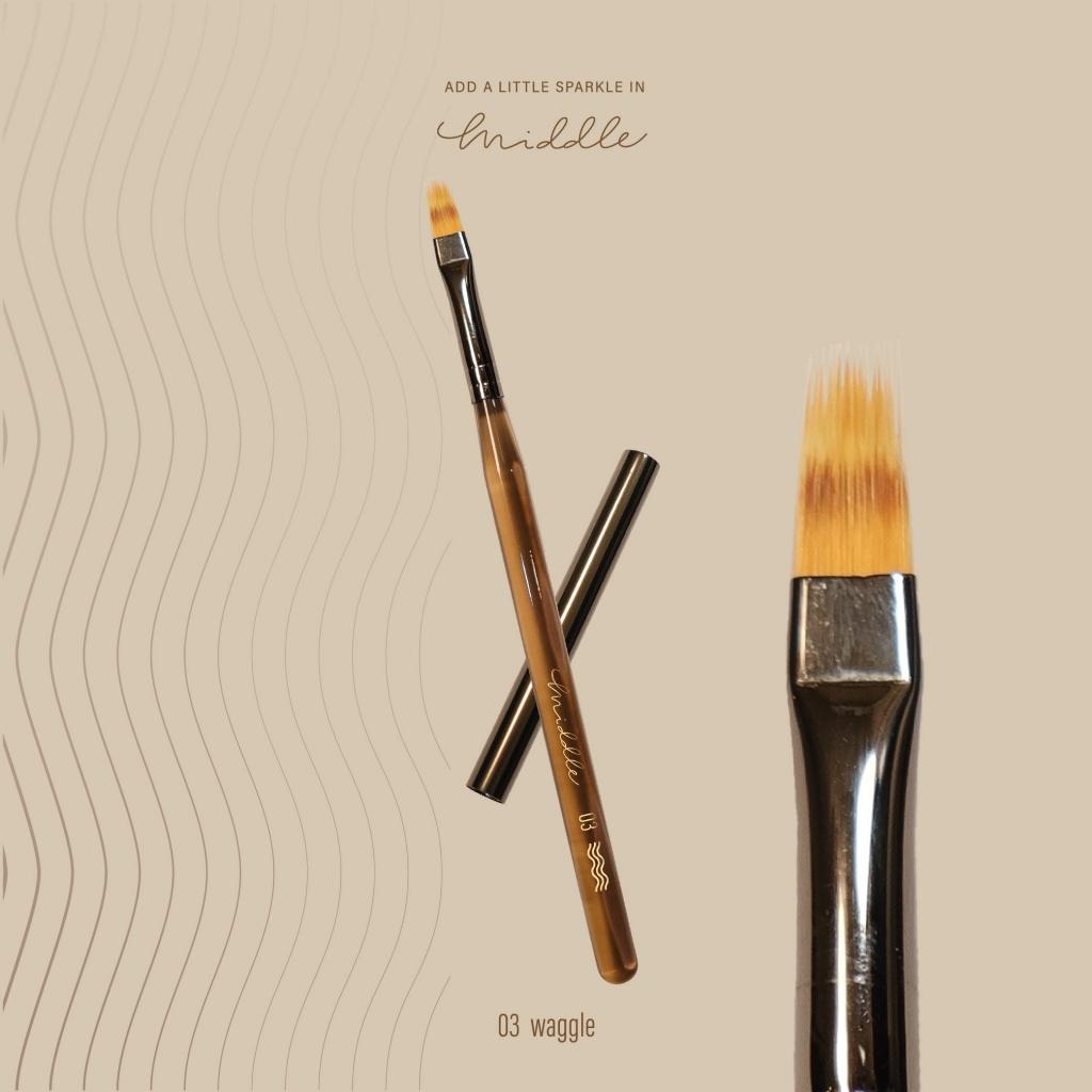 MIDDLE BY RUYIYA NAIL BRUSH - CRYSTAL HANDLE SERIES