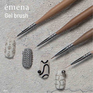 ÉMENA GEL LINER BRUSH