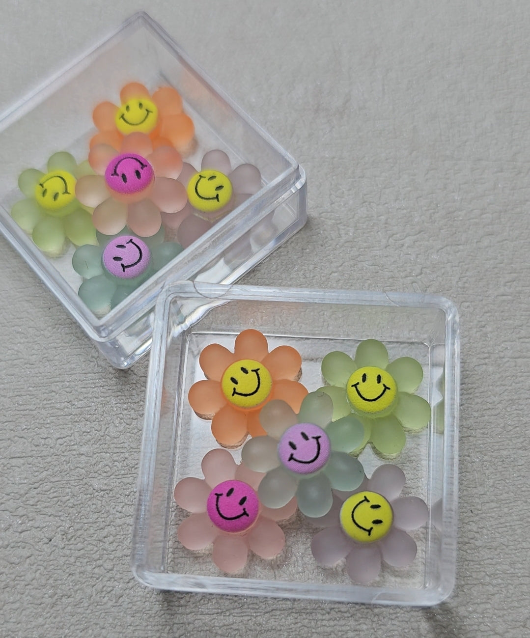 3D SMILEY FACE FLOWERS