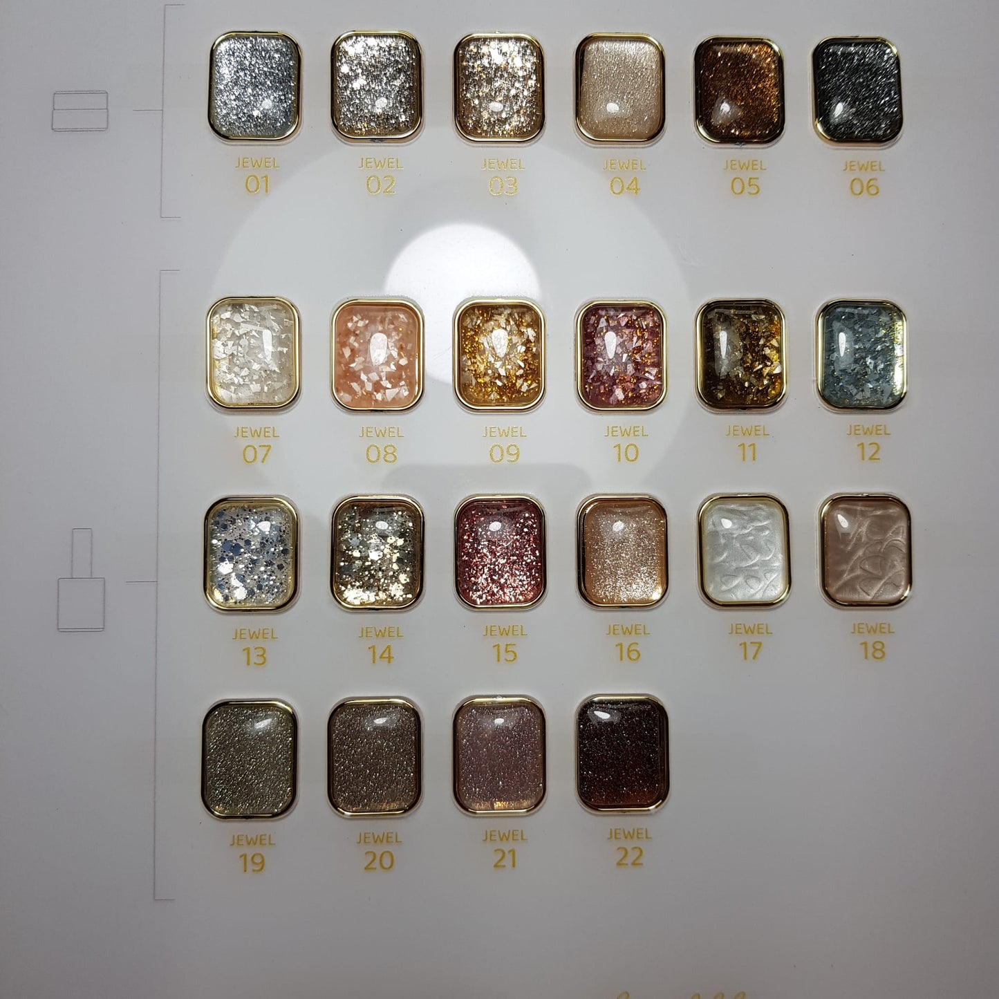 MIDDLE BY RUYIYA - JEWEL BOX COLLECTION