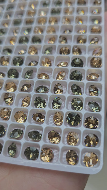 DAZZLING SHINE! ASSORTED 6MM CRYSTAL CHATONS (SWAROVSKI GRADE)