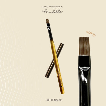 MIDDLE BY RUYIYA NAIL BRUSH - CRYSTAL HANDLE SERIES (SOFT)