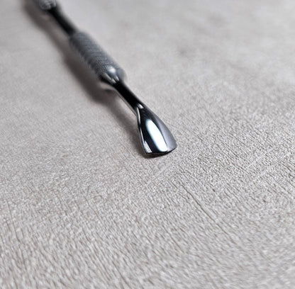 LUMINE CUTICLE PUSHER