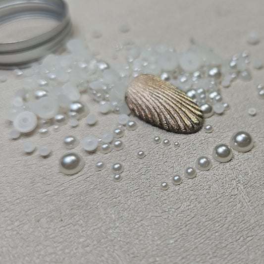 ASSORTED FLATBACK ROUND PEARLS