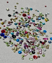 Load image into Gallery viewer, ULTIMATE FLATBACK CRYSTAL ASSORTMENT (COLOURS AND SHAPES!)
