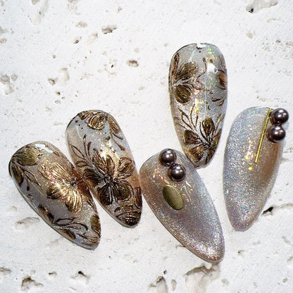 MIDDLE BY RUYIYA - LUXURY GLACIER CAT EYE GEL SET