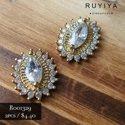 GOLD BRILLIANT HORSE EYE CRYSTAL CHARM R001329