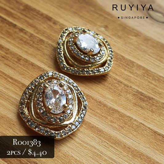 GOLD EYE OF THE STORM CRYSTAL CHARM R001383