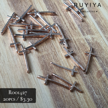 ROSE GOLD SKINNY CRUCIFIX CHARM R001427