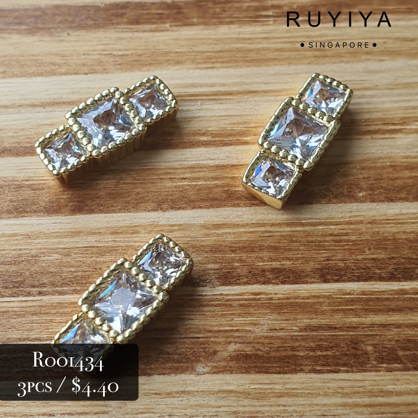 GOLD BRILLIANT BELT BUCKLE CHARM R001434