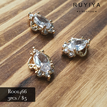 GOLD ORNATE MIRROR CRYSTAL CHARM R001466