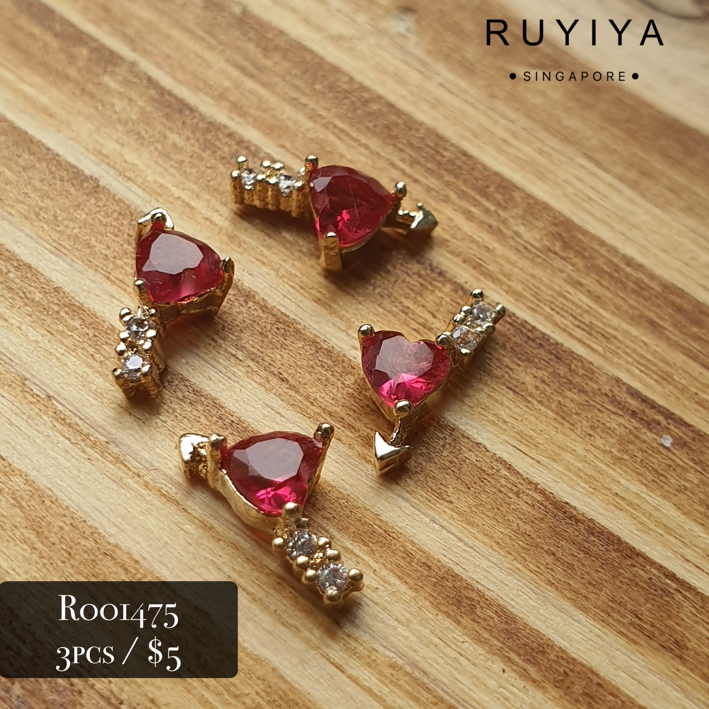 GOLD RUBY ARROWED HEART CRYSTAL CHARM R001475