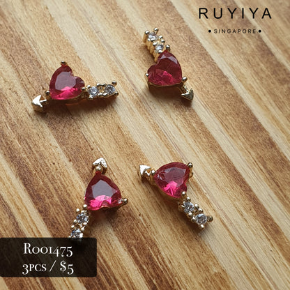 GOLD RUBY ARROWED HEART CRYSTAL CHARM R001475
