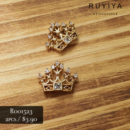 GOLD CORONET CRYSTAL CHARM R001523