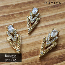 Load image into Gallery viewer, GOLD DOUBLE TRIANGLE TEARDROP CRYSTAL CHARM R001535
