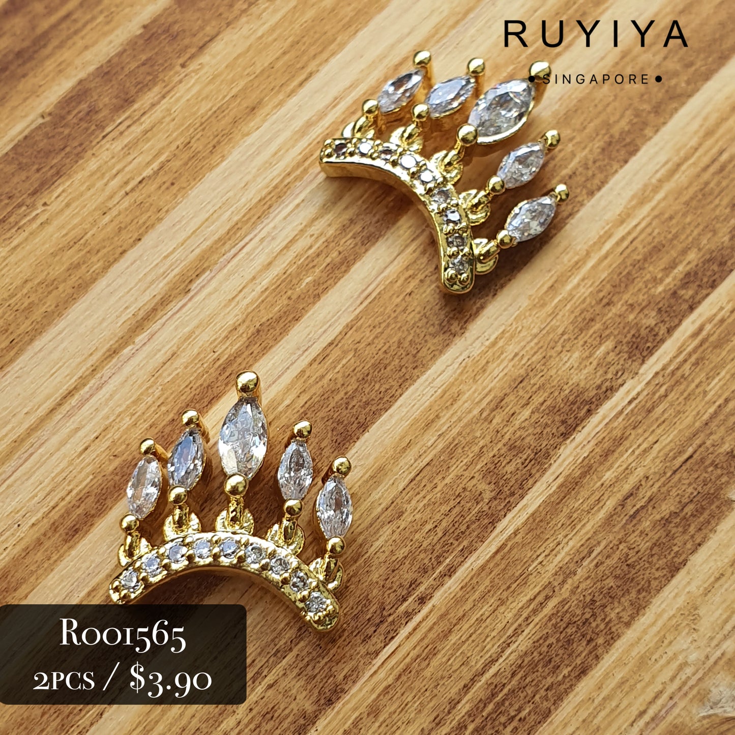 GOLD CRYSTAL CHOKER CHARM R001565