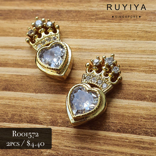 GOLD QUEEN OF HEARTS CRYSTAL CHARM R001572