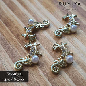 GOLD PEARL FEATHER FILIGREE CHARM R001632