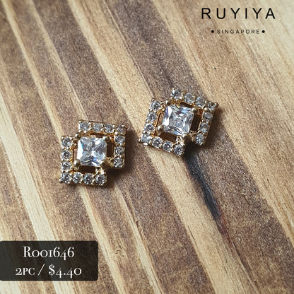 GOLD DIAMOND DOUBLE FRAME CRYSTAL CHARM R001646