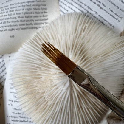 RUYIYA x HANA #15 MAGICAL BUILDER BRUSH