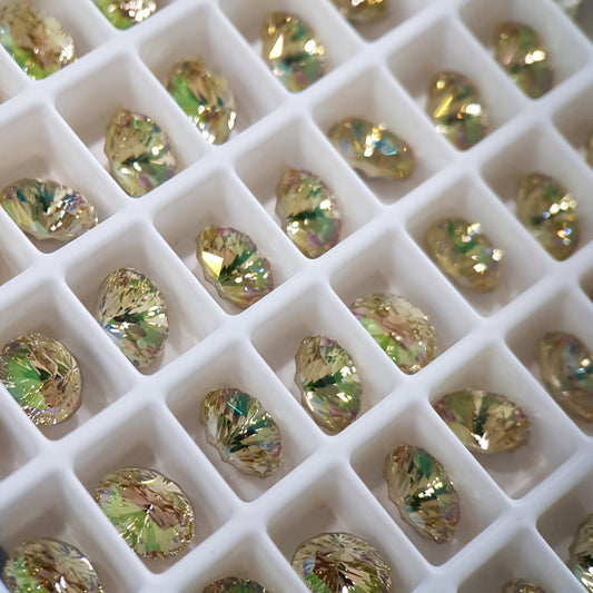 SWAROVSKI 4160 MYSTIC OVAL CRYSTAL LUMINOUS GREEN