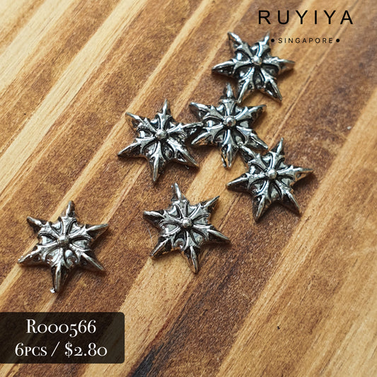 SILVER PUNK STAR R000566