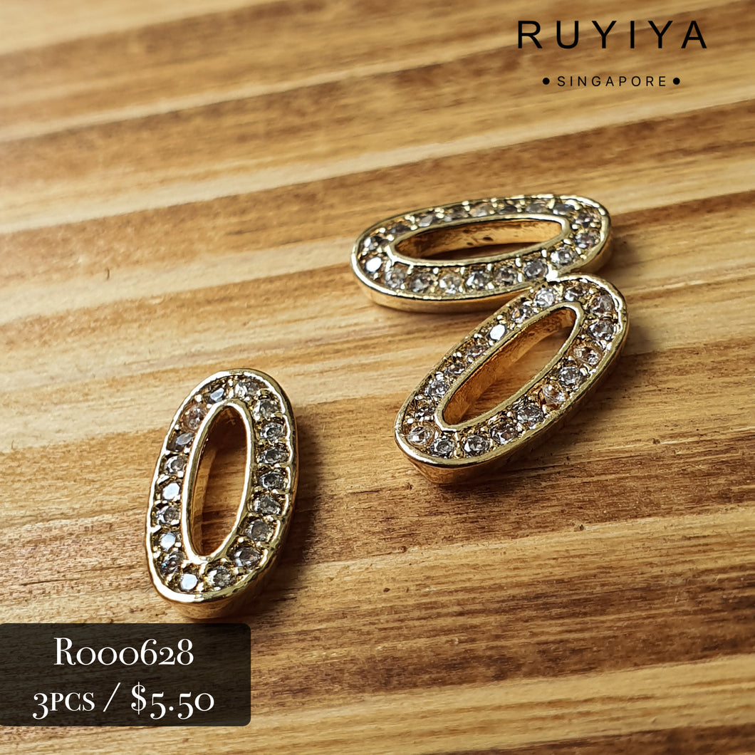 GOLD DUAL FRAME OVAL CHARM R000628