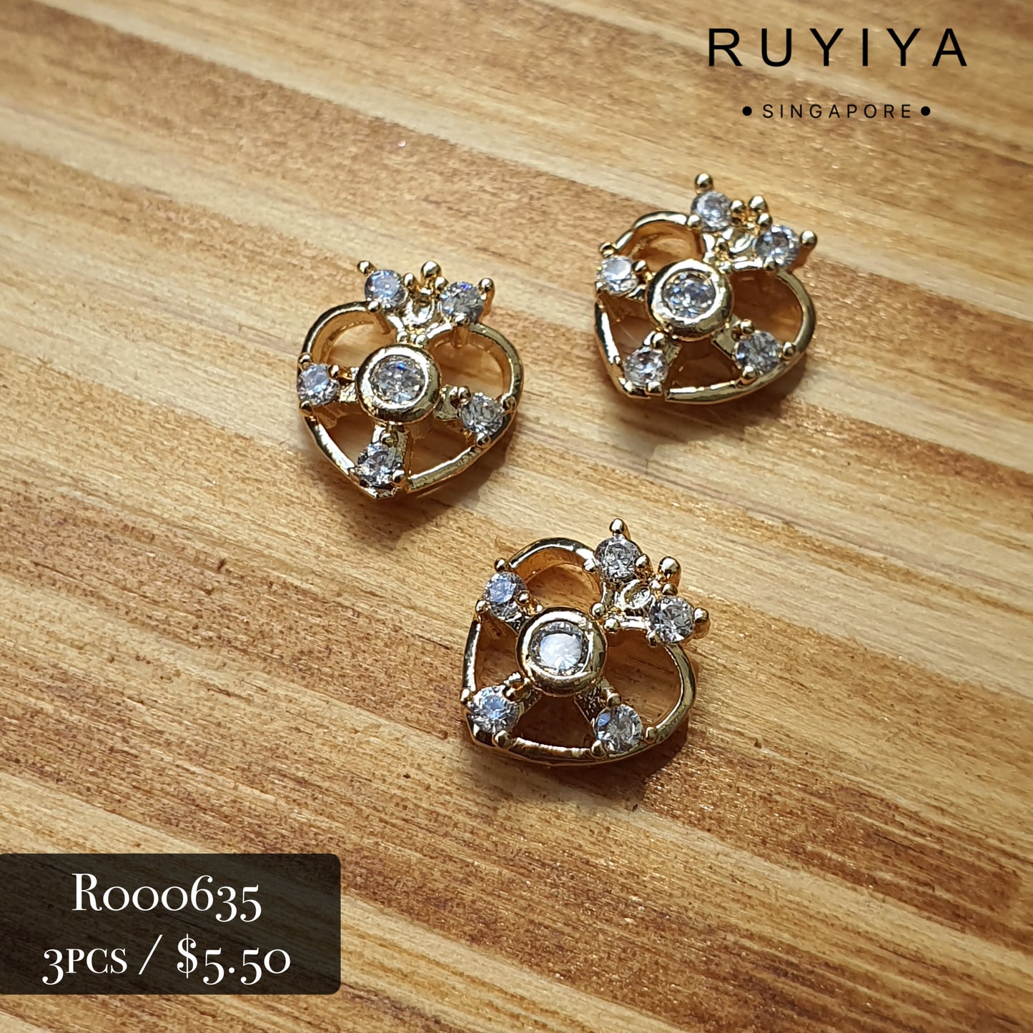 GOLD SAILORMOON'S TREASURE BOX CHARM R000635