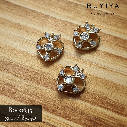 GOLD SAILORMOON'S TREASURE BOX CHARM R000635