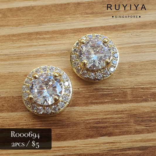 GOLD BRILLIANT ROUND CRYSTAL CHARM R000694